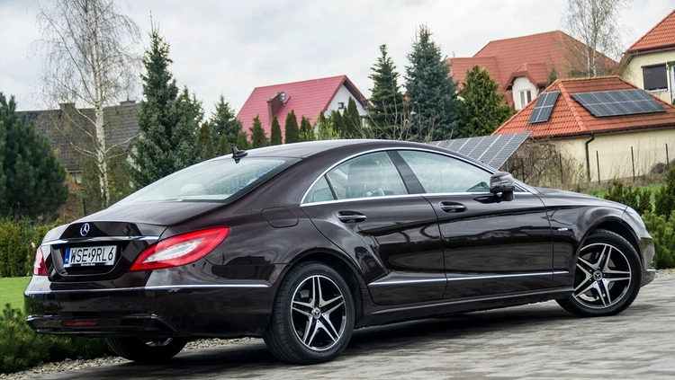Mercedes-Benz CLS cena 72900 przebieg: 198000, rok produkcji 2011 z Sierpc małe 407